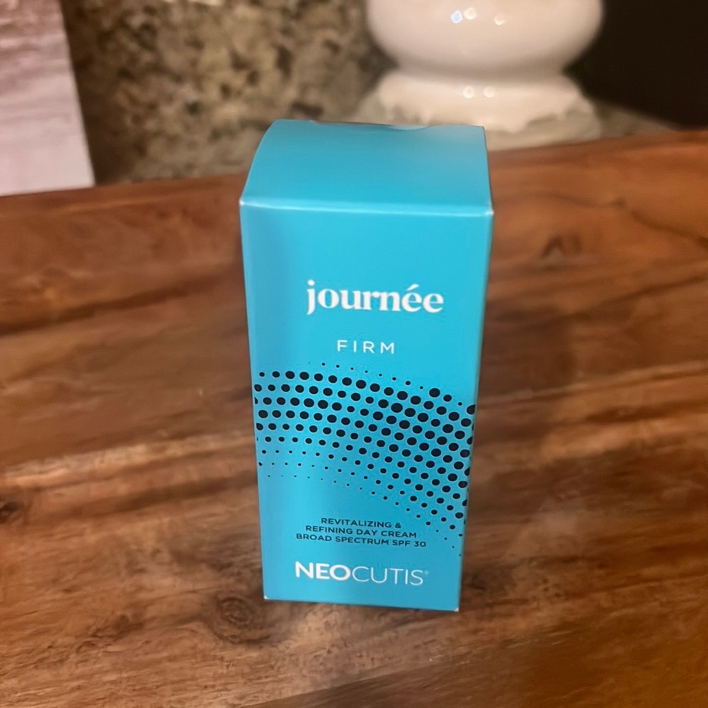Neocutis Journee Firm day cream